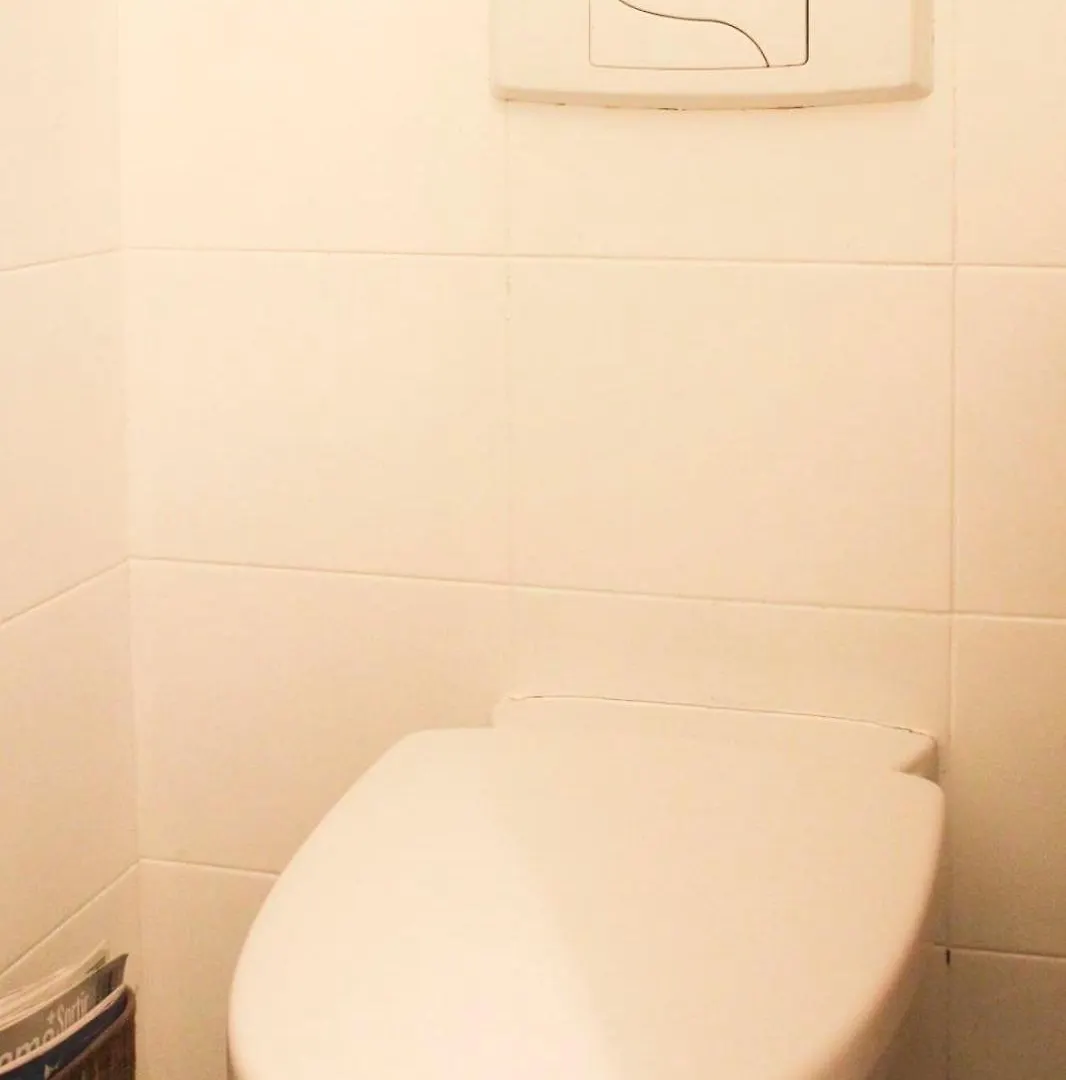 Apartment Spacious Family Nest Facing Square Des Epinette Paris